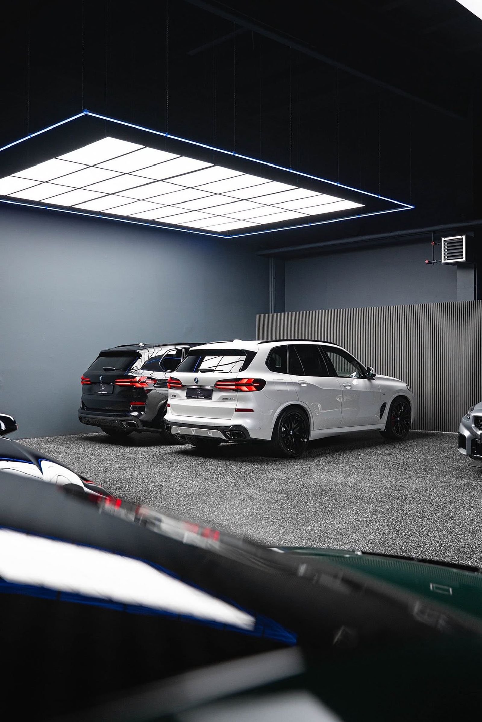 Double handover of two BMW X5 — Ultimate Garage